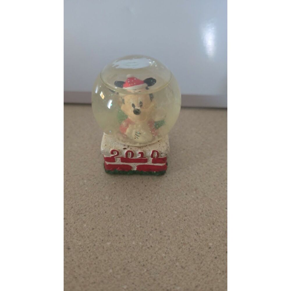 JC Penny 2010 Mickey Mouse Disney Snow Globe Christmas Walt Disney
